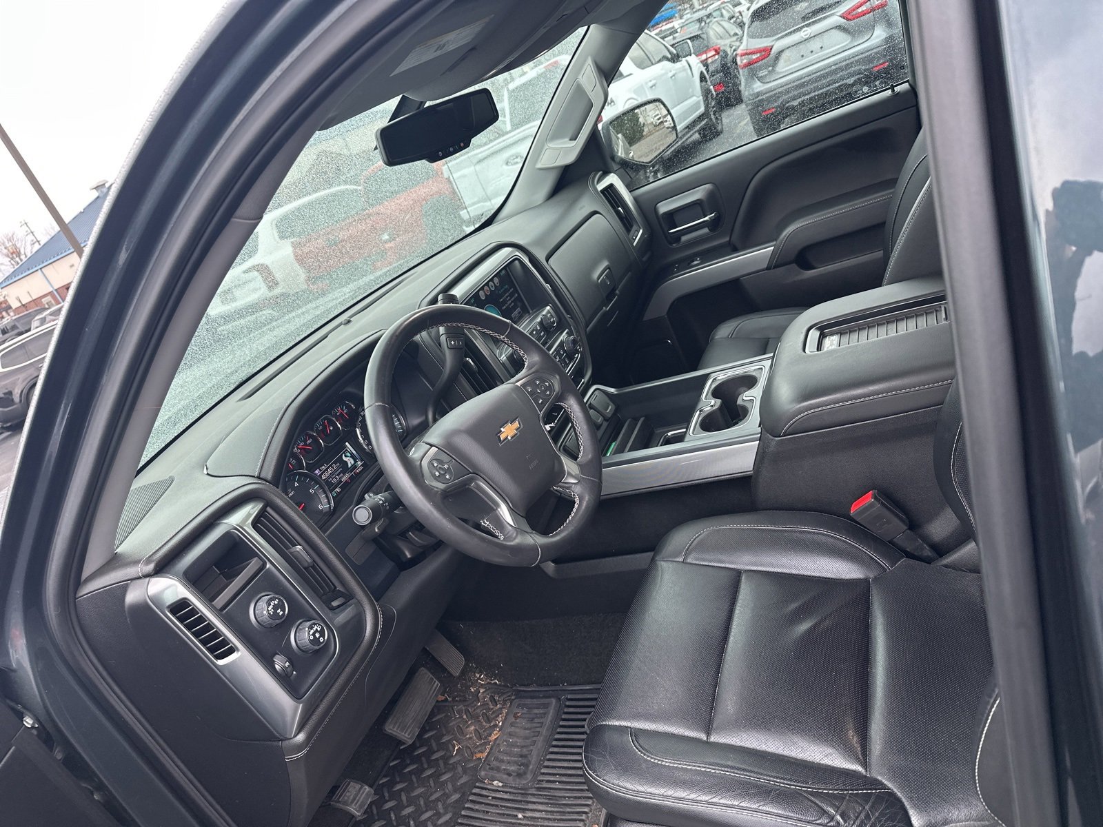 Used 2018 Chevrolet Silverado 1500 LTZ Z71 image 8