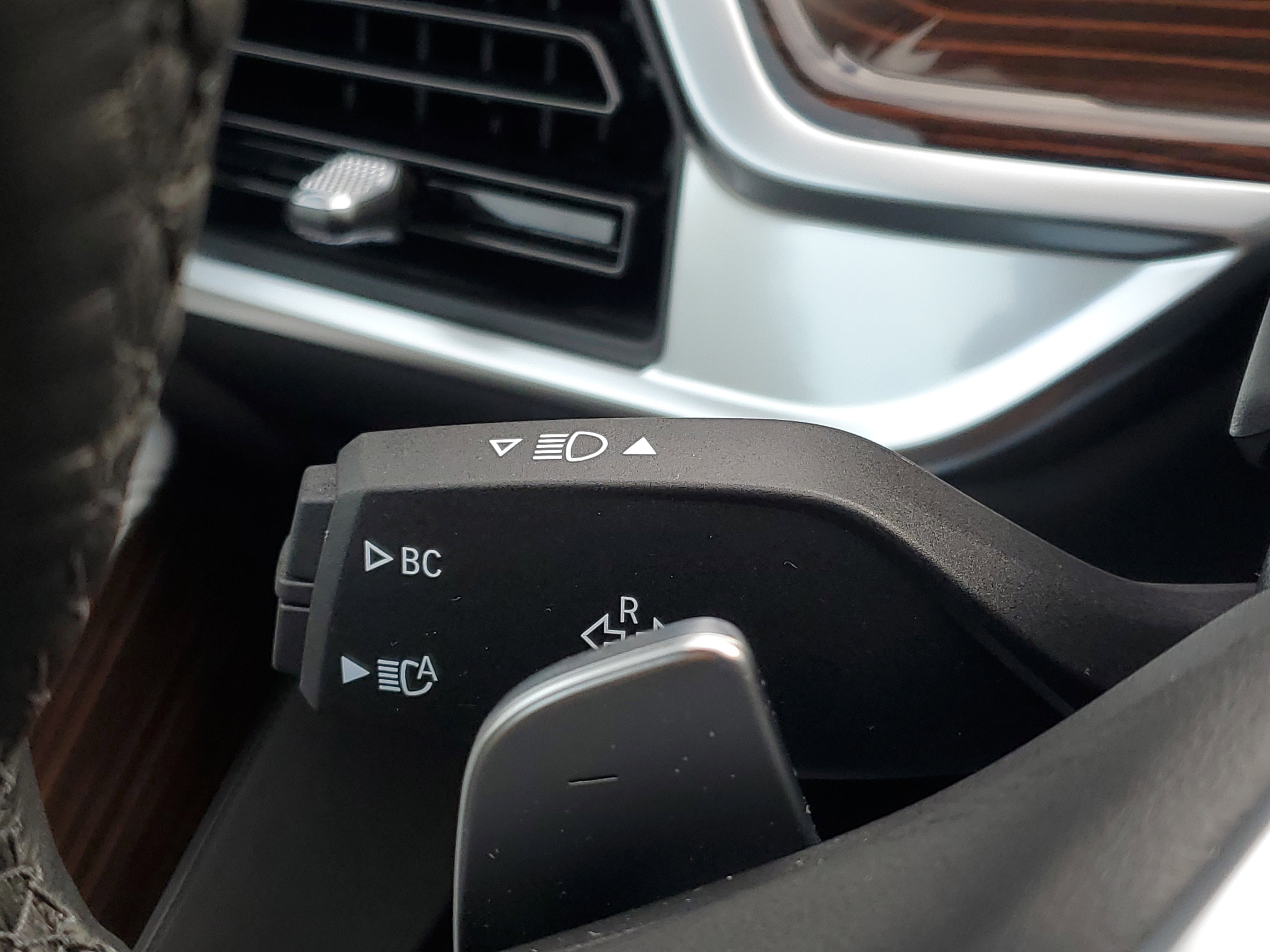 New 2026 BMW X5 xDrive50e image 14