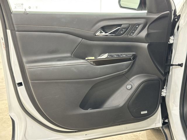 Certified 2022 GMC Acadia AT4 w/ Technology Package image 23