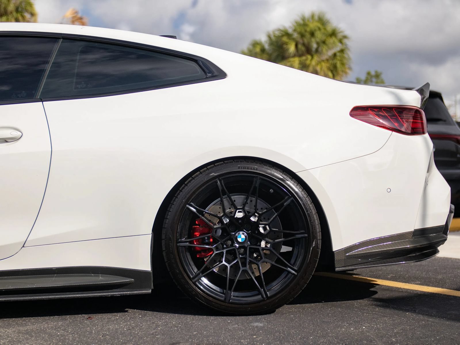 Used 2021 BMW M4 Competition w/ M Carbon Exterior Package RWD image 12