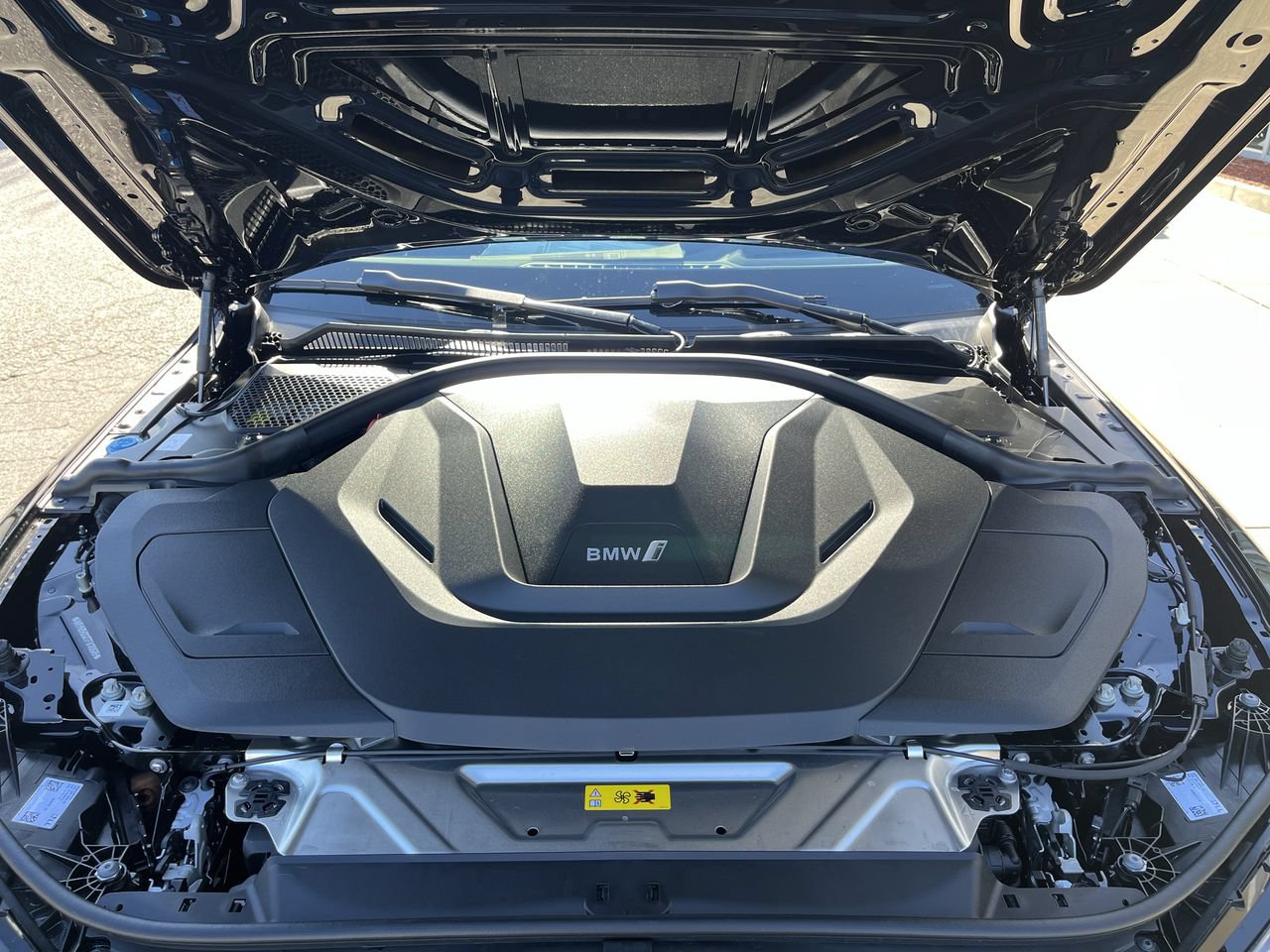 Used 2026 BMW i4 eDrive40 w/ Premium Package RWD image 40