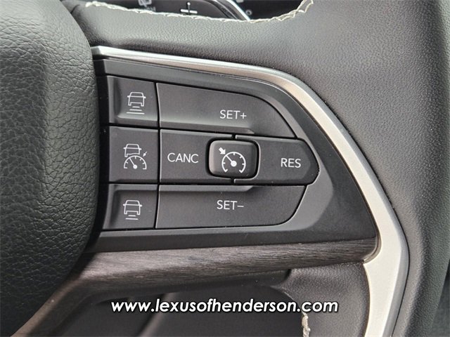 Used 2024 Jeep Grand Cherokee Limited image 29