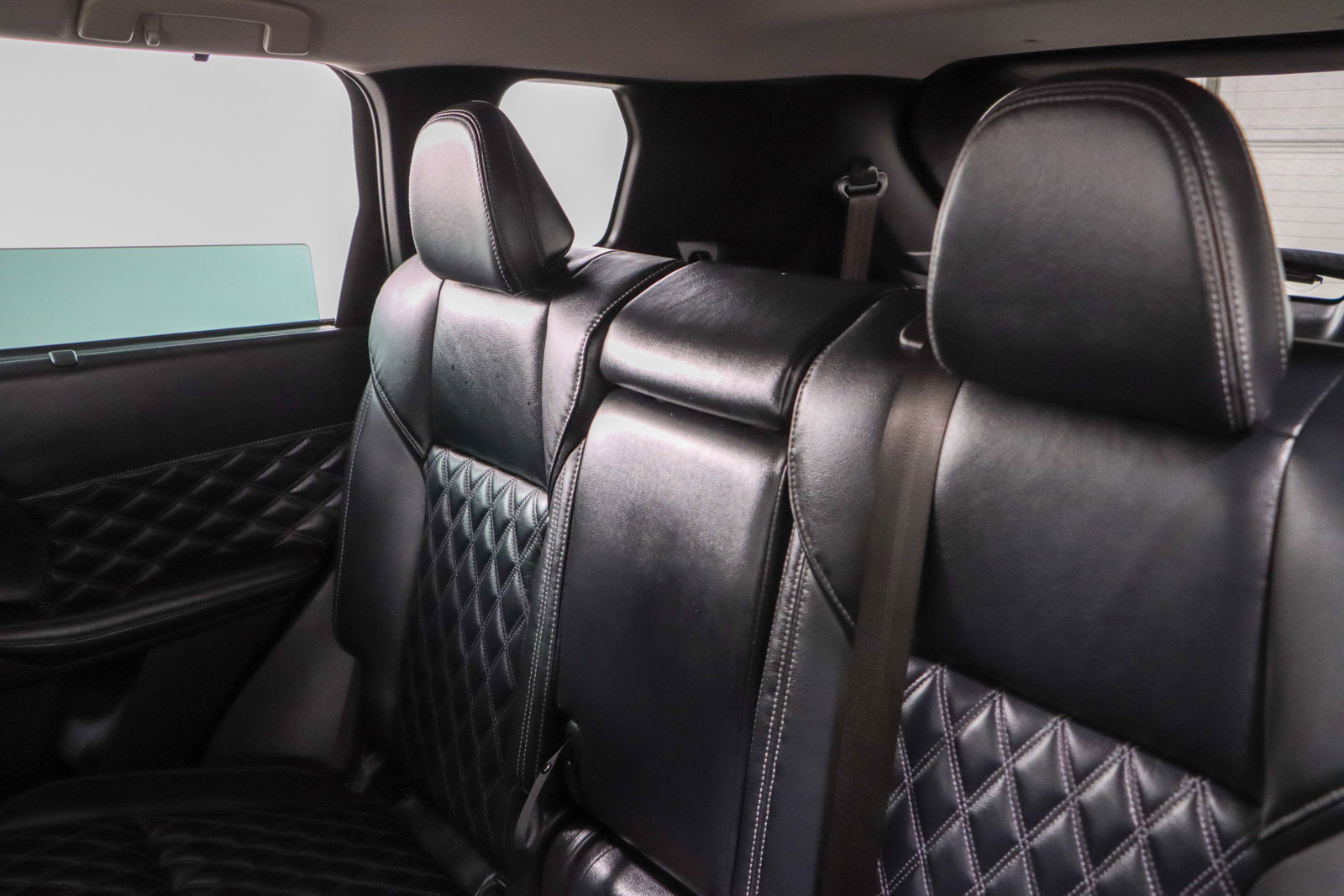 Used 2023 Mitsubishi Outlander SEL image 23