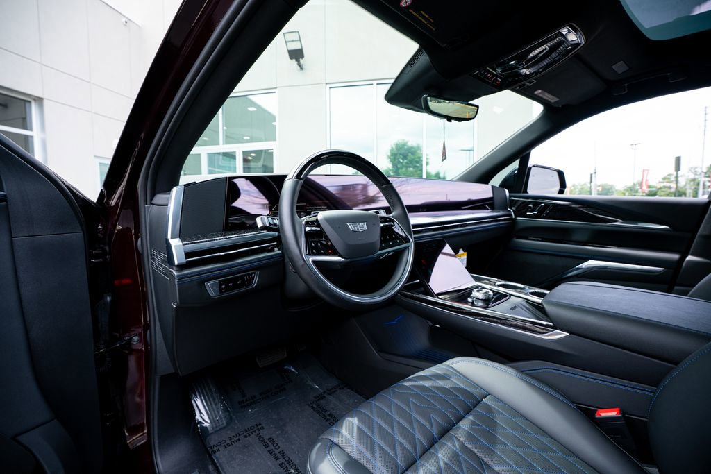 Used 2025 Cadillac Escalade IQ Sport 1 AWD/4WD image 26