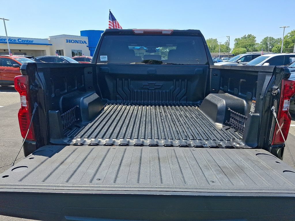 Certified 2023 Chevrolet Silverado 1500 LT AWD/4WD image 29