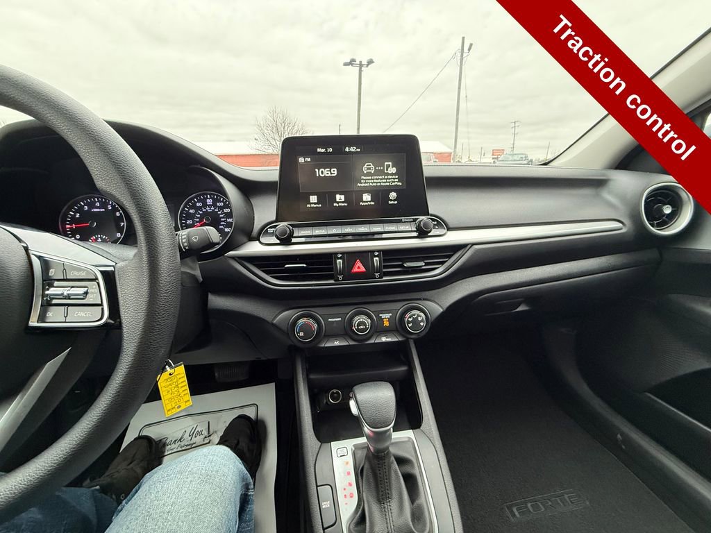 Used 2020 Kia Forte LXS image 23
