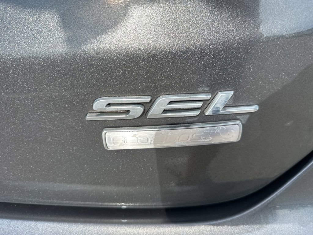 Used 2019 Ford Edge SEL w/ Equipment Group 201A FWD image 14
