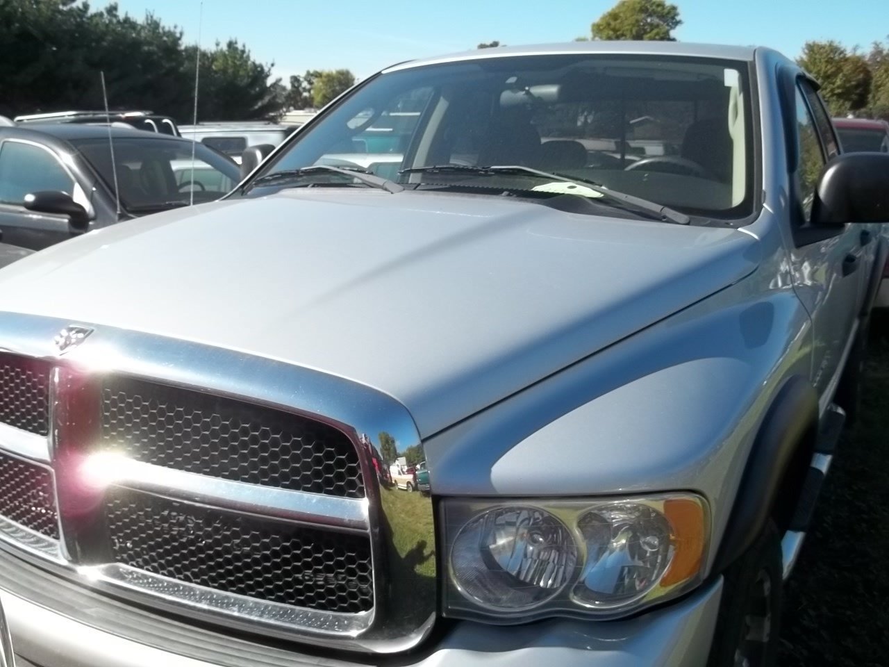 Used 2005 Dodge Ram 1500 Truck SLT w/ Trailer Tow Group AWD/4WD image 2