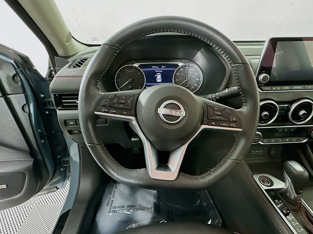 Used 2024 Nissan Sentra SR w/ SR Premium Package image 16