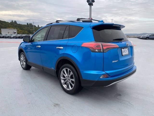 Used 2017 Toyota RAV4 Limited w/ Advanced Technology Package AWD/4WD image 6