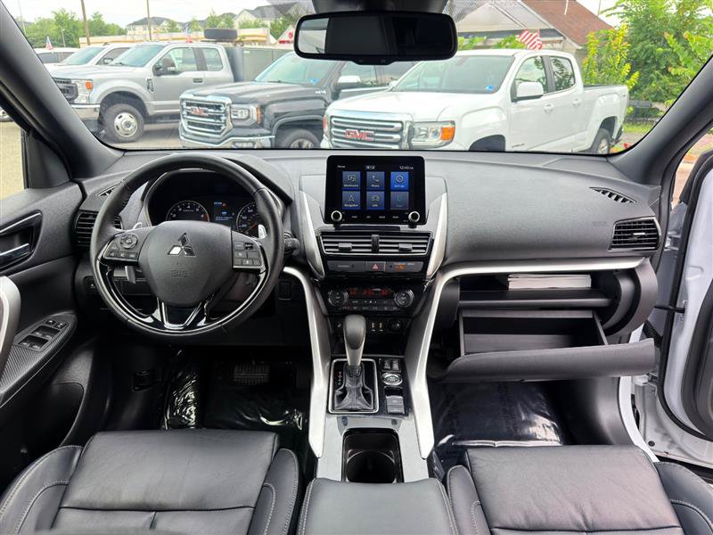 Used 2025 Mitsubishi Eclipse Cross SEL AWD/4WD image 25