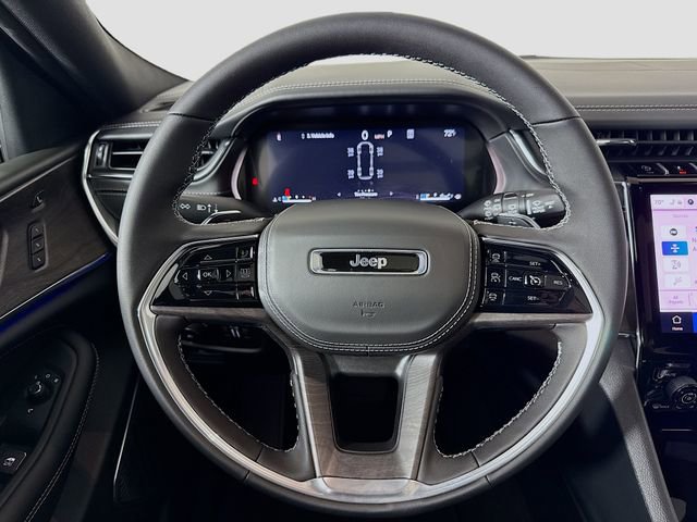 New 2025 Jeep Grand Cherokee L Overland w/ Luxury Tech Group IV image 11