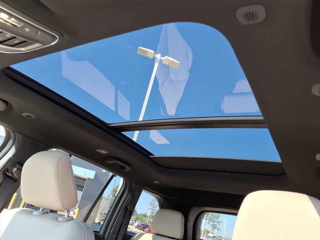 New 2025 Jeep Grand Cherokee Limited w/ Luxury Tech Group II image 14