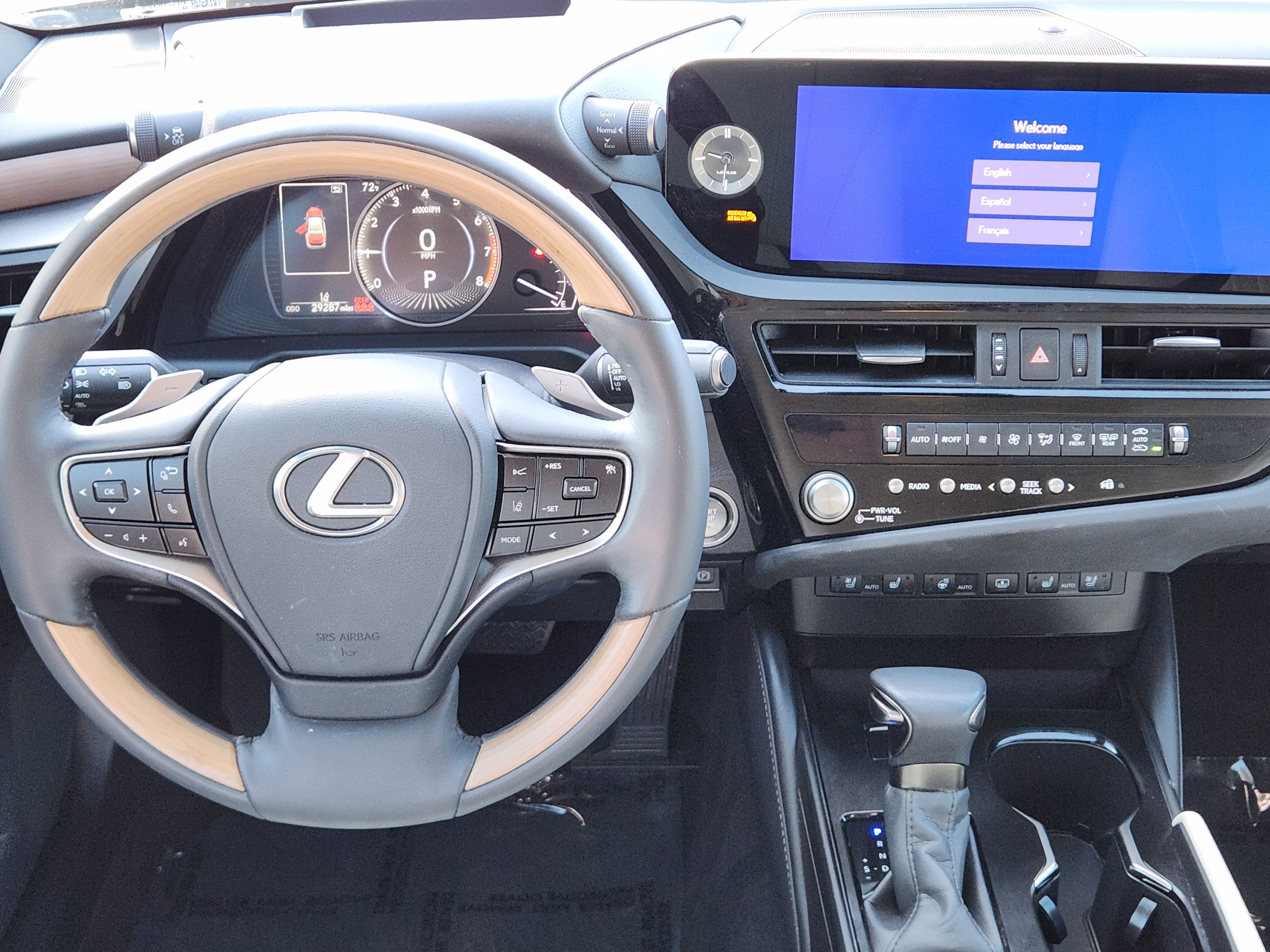 Used 2024 Lexus ES 350 w/ Luxury Package image 36