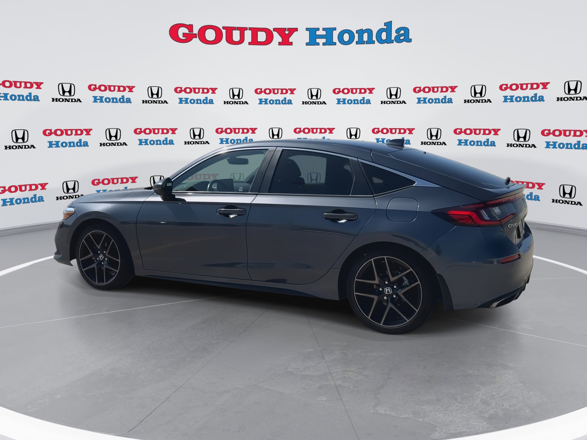 Used 2023 Honda Civic Sport Touring image 6