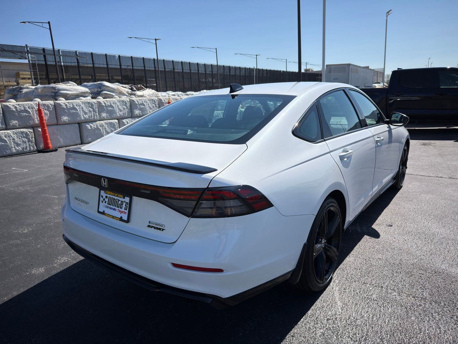 Used 2024 Honda Accord Sport image 6