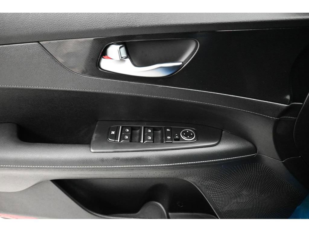 Used 2023 Kia Forte GT-Line FWD image 8