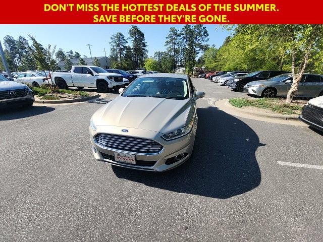 Used 2016 Ford Fusion Titanium FWD image 5