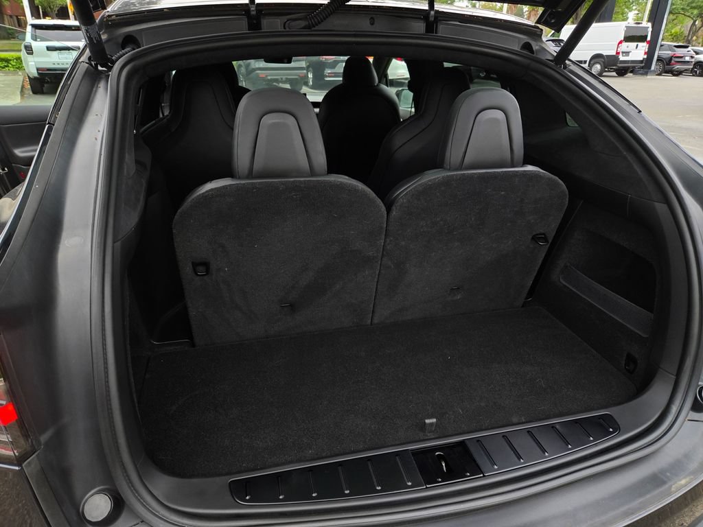 Used 2024 Tesla Model X AWD/4WD image 26