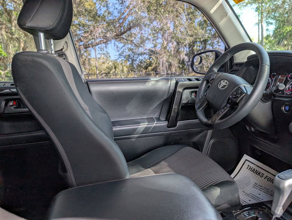 Used 2021 Toyota 4Runner TRD Off-Road image 12