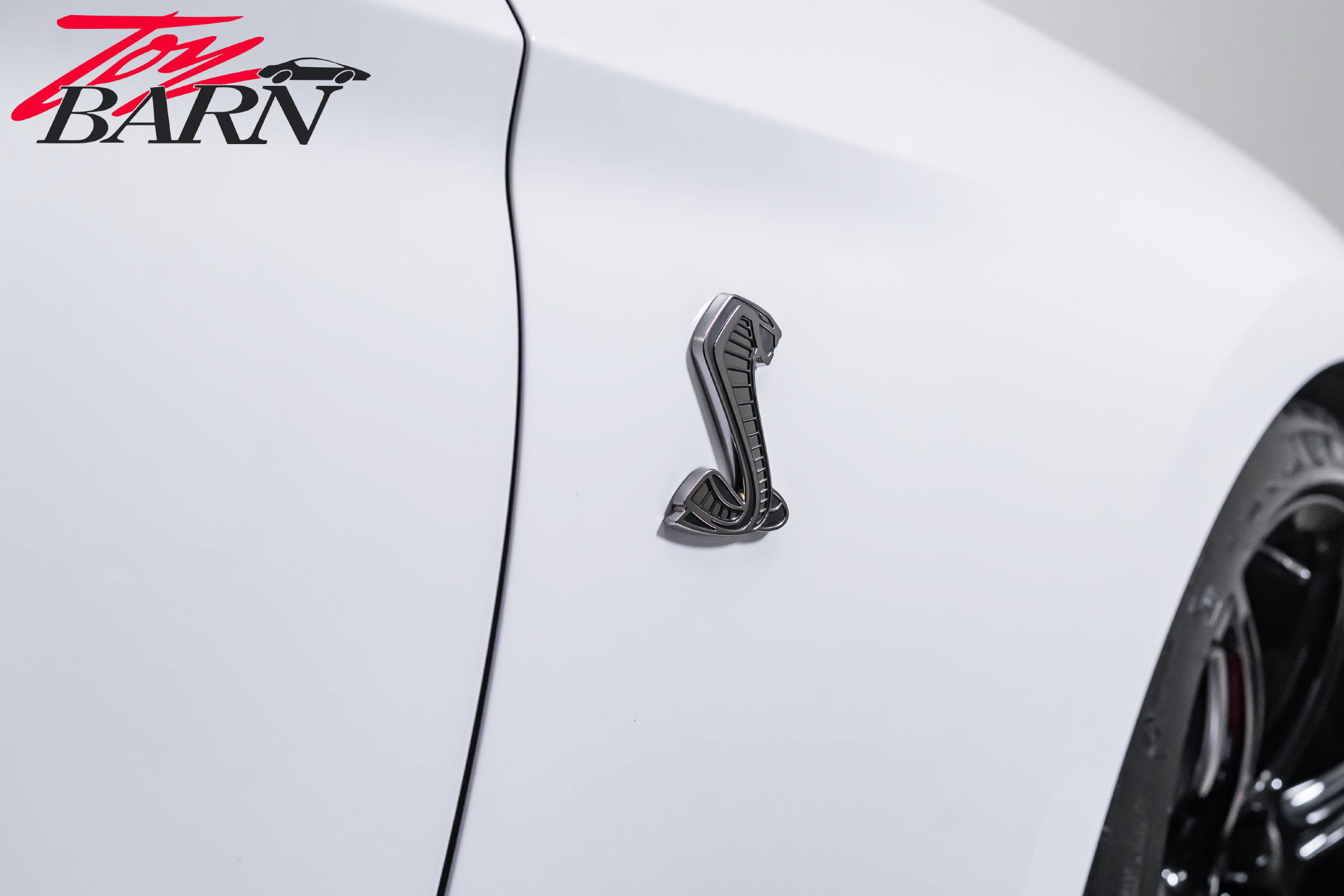 Used 2020 Ford Mustang Shelby GT500 w/ Technology Package RWD image 12