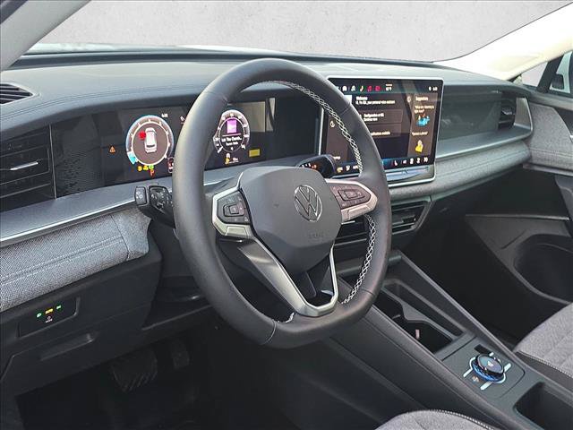 New 2026 Volkswagen Tiguan S FWD image 5