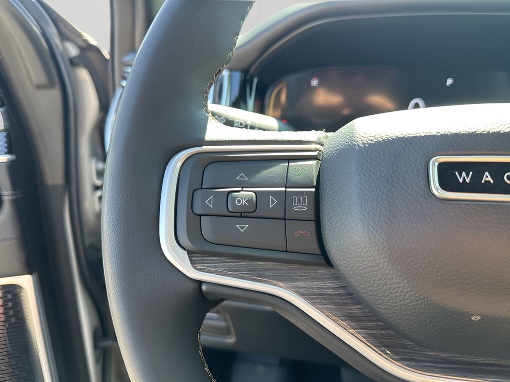 Used 2022 Jeep Wagoneer Series III w/ Premium Group I image 33