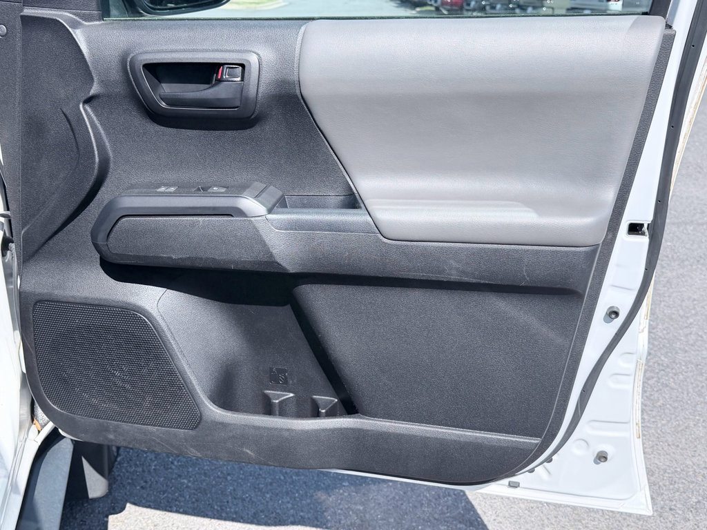 Used 2021 Toyota Tacoma SR w/ SR Convenience Package image 26