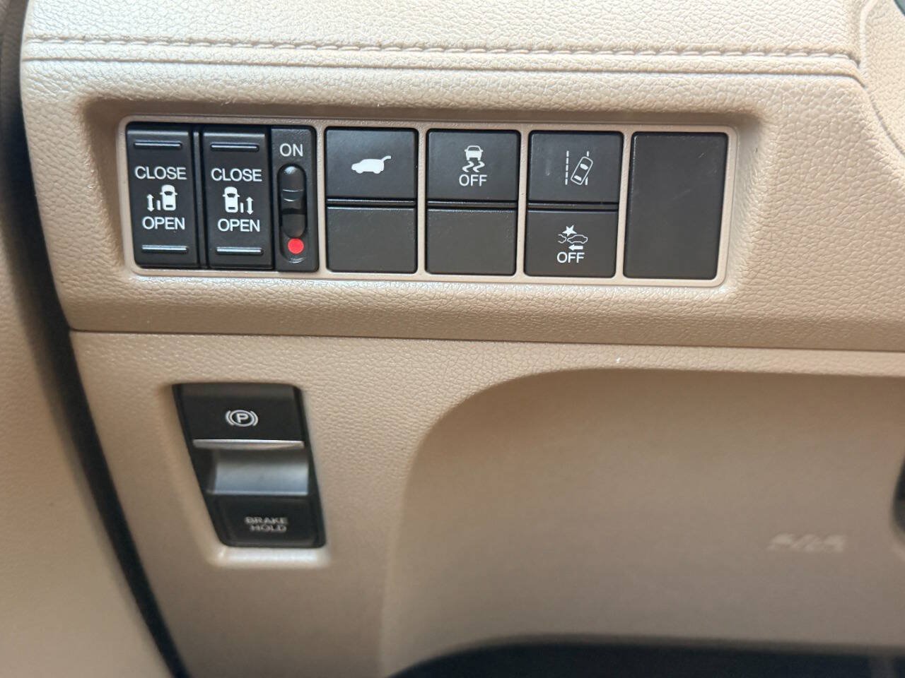 Used 2019 Honda Odyssey EX-L image 40