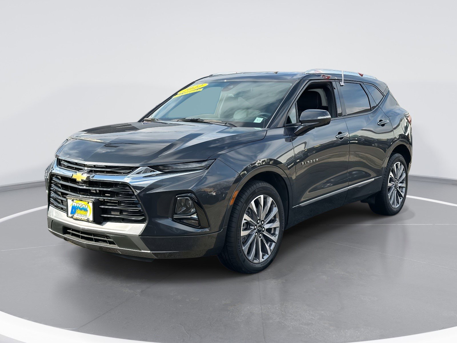 Certified 2022 Chevrolet Blazer Premier w/ Enhanced Convenience Package image 4