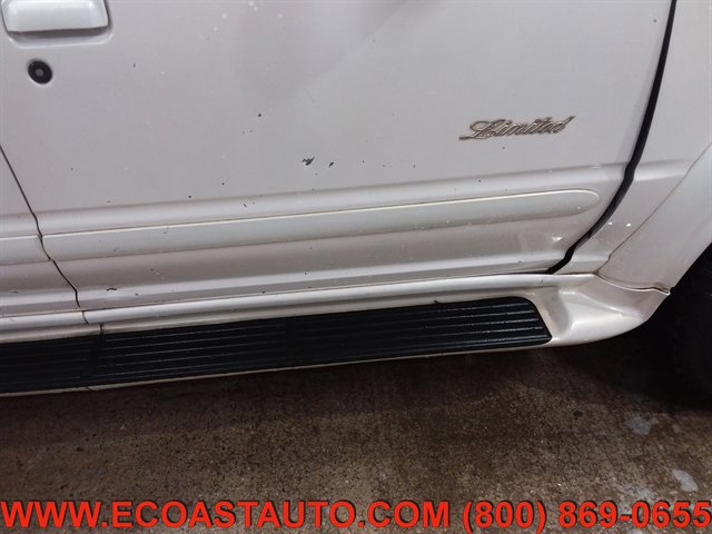 Used 2000 Ford Explorer Limited image 16