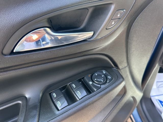 Used 2024 Chevrolet Equinox LT AWD/4WD image 9