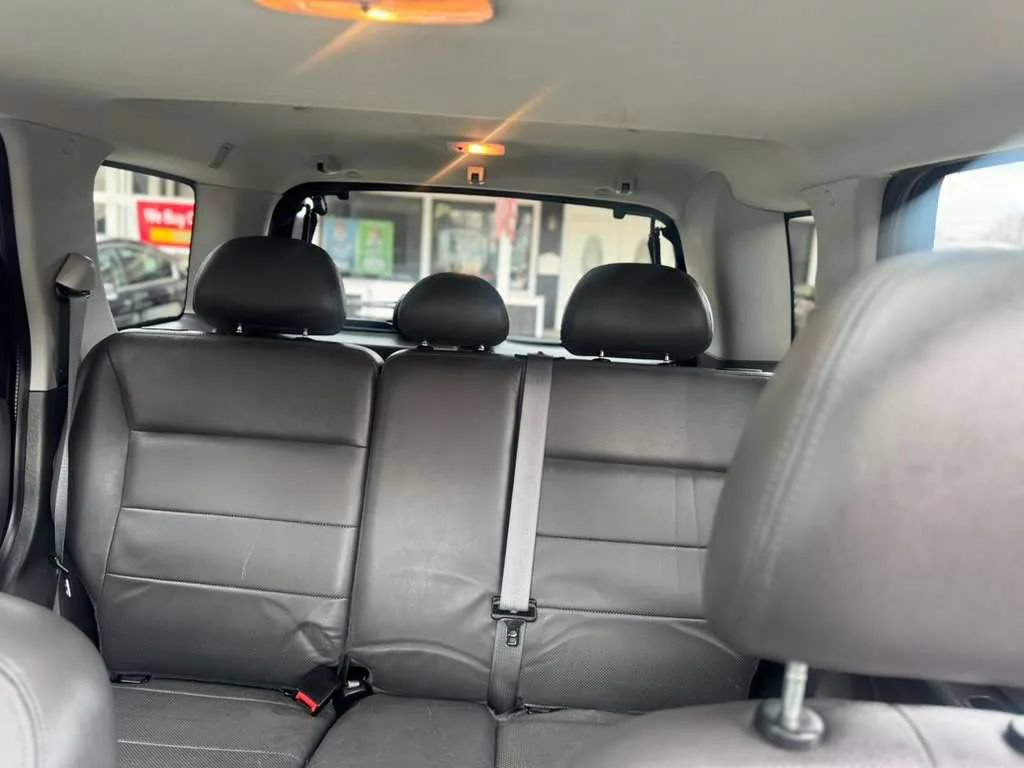 Used 2007 Ford Escape 4WD Hybrid image 17
