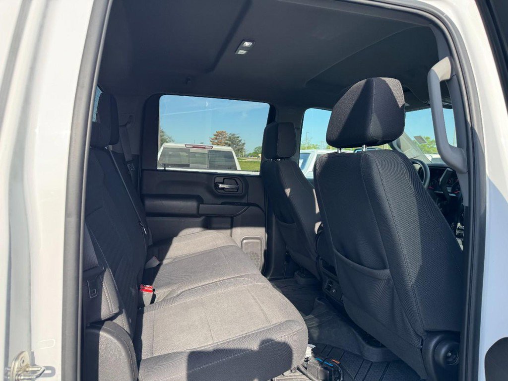 Certified 2024 Chevrolet Silverado 2500 Custom w/ Custom Value Package AWD/4WD image 10
