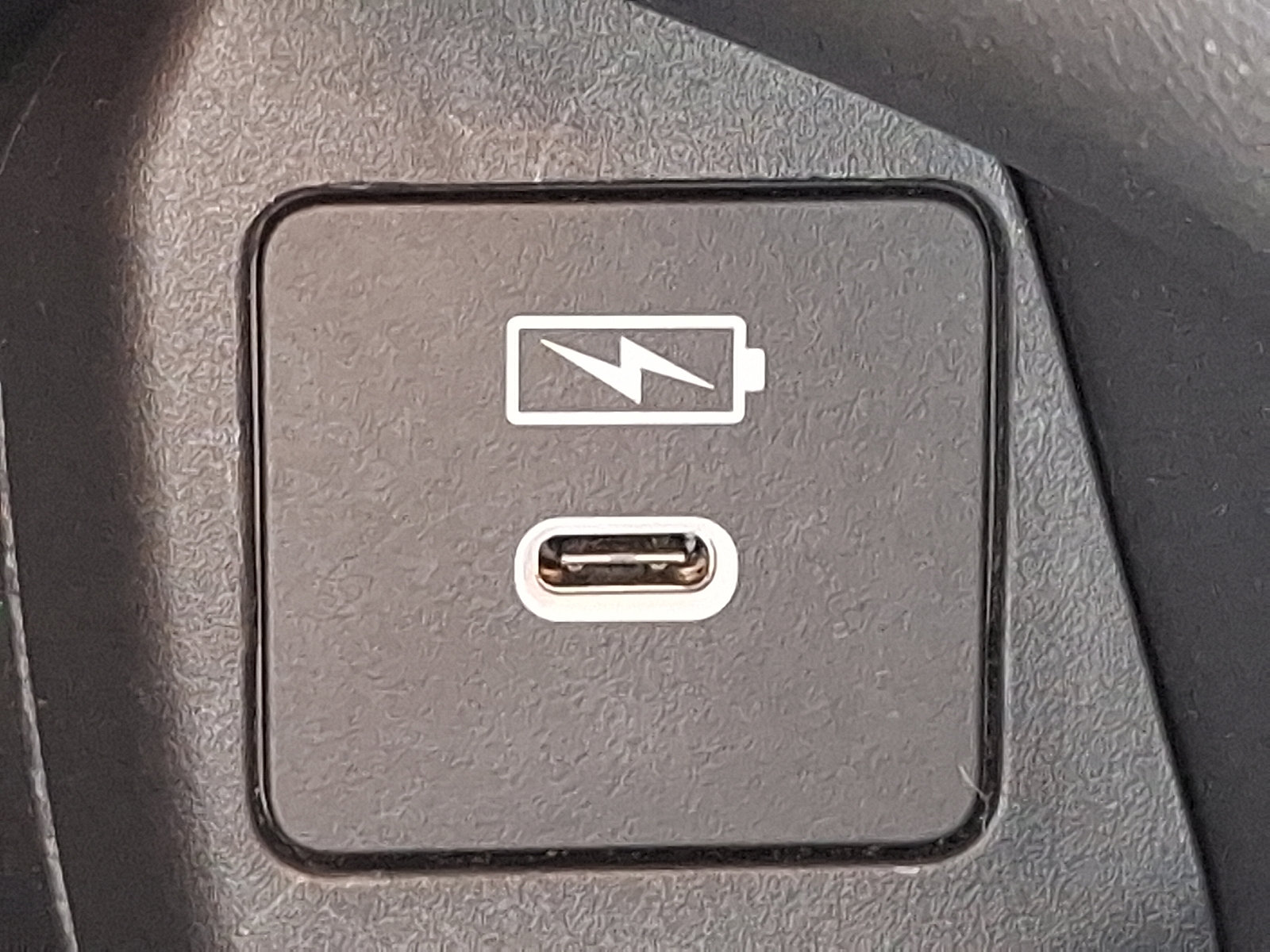 Used 2025 Honda HR-V Sport image 24