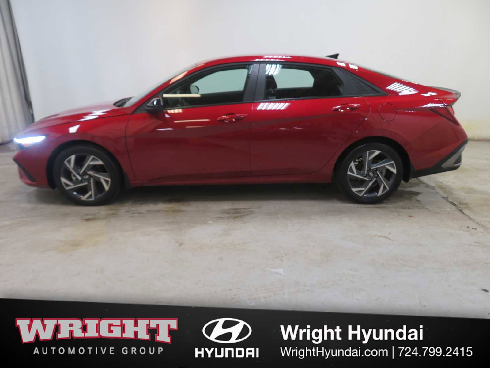 Used 2025 Hyundai Elantra Sport image 7