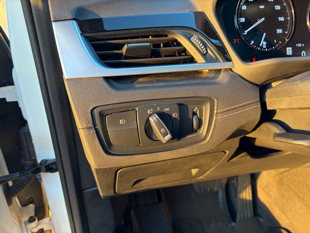 Used 2020 BMW X1 xDrive28i w/ Convenience Package image 9