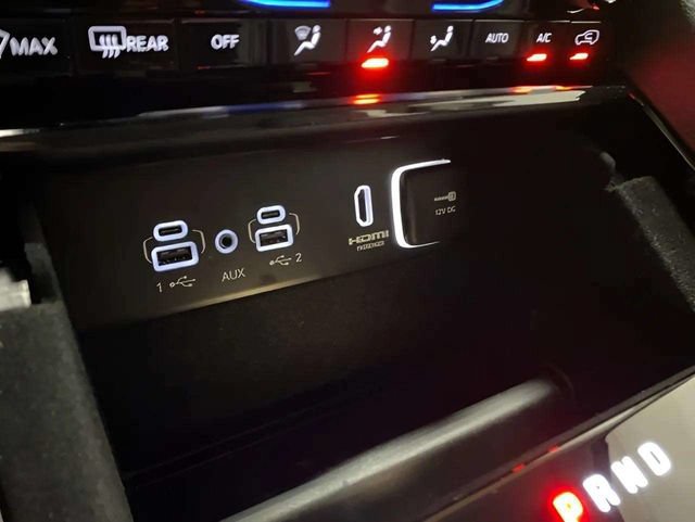Used 2022 Jeep Grand Cherokee Limited 4xe AWD/4WD image 17