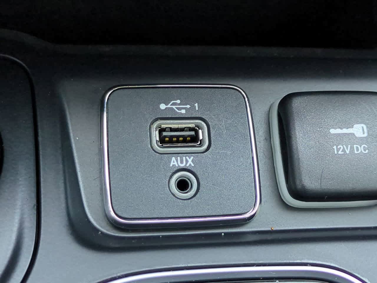 Used 2023 Jeep Cherokee Altitude Lux AWD/4WD image 21