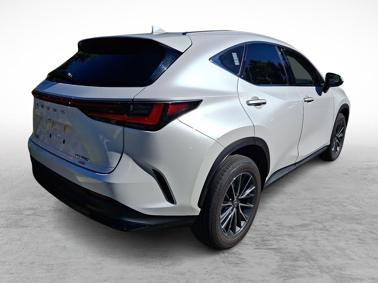 Certified 2025 Lexus NX 350 AWD w/ Cold Area Package image 6