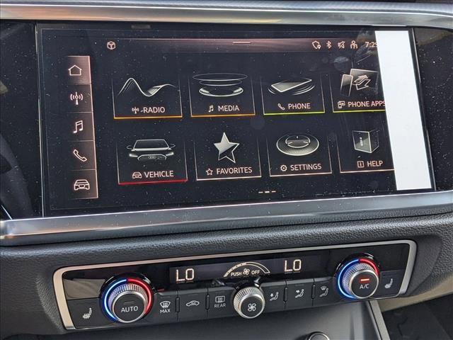 New 2025 Audi Q3 2.0T Premium image 11