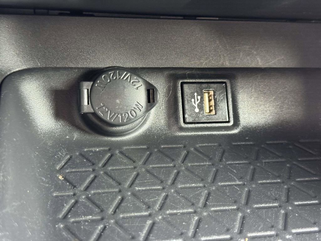 Used 2024 Toyota RAV4 LE image 8