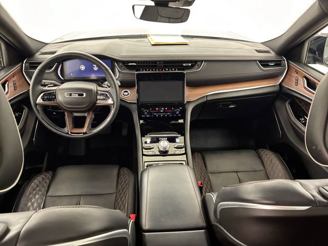 Used 2024 Jeep Grand Cherokee L Summit w/ High Altitude Package AWD/4WD image 20