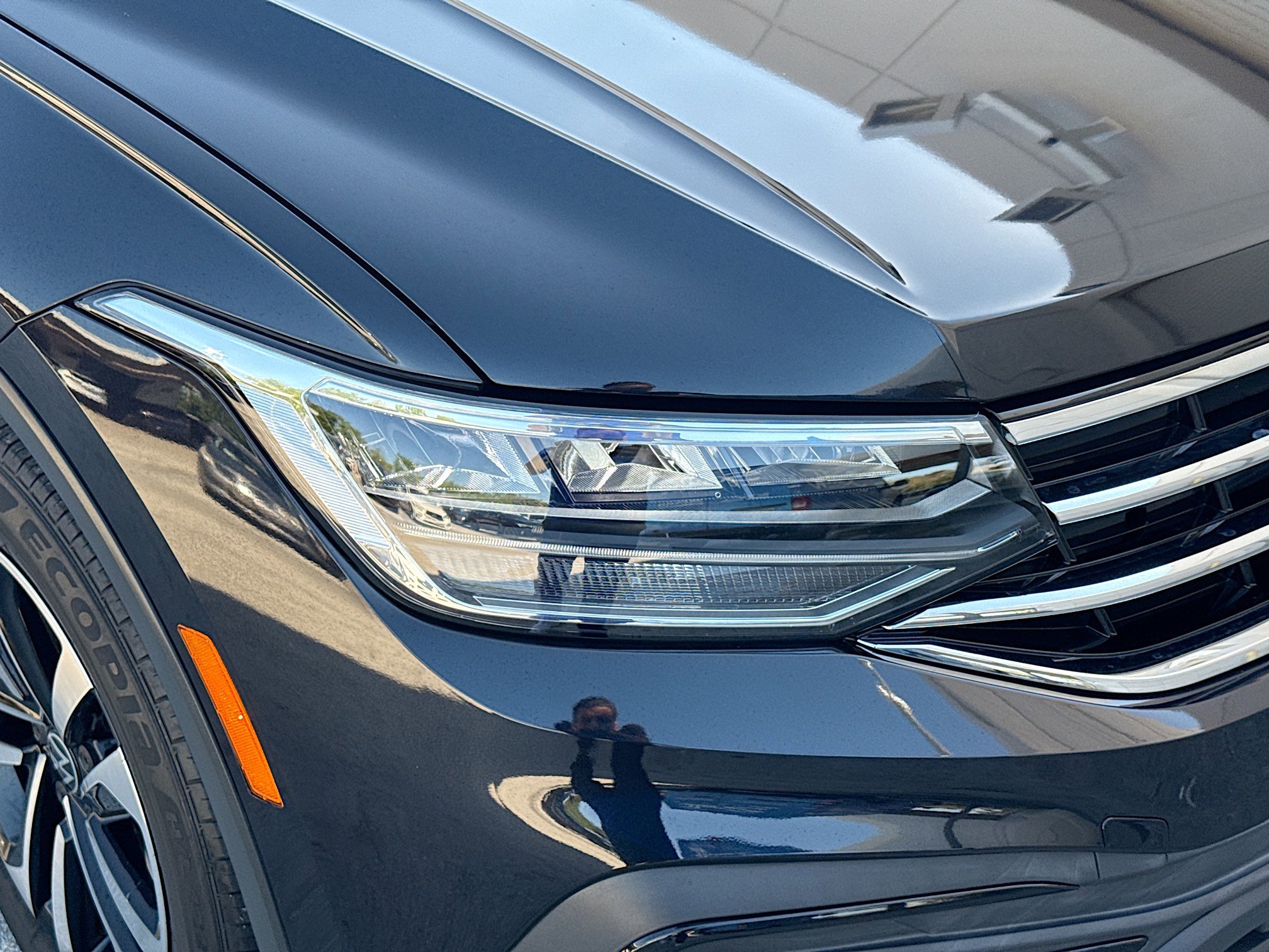 Used 2022 Volkswagen Tiguan S image 34