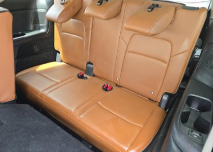 Used 2025 Nissan Pathfinder Platinum w/ Cargo Package FWD image 11