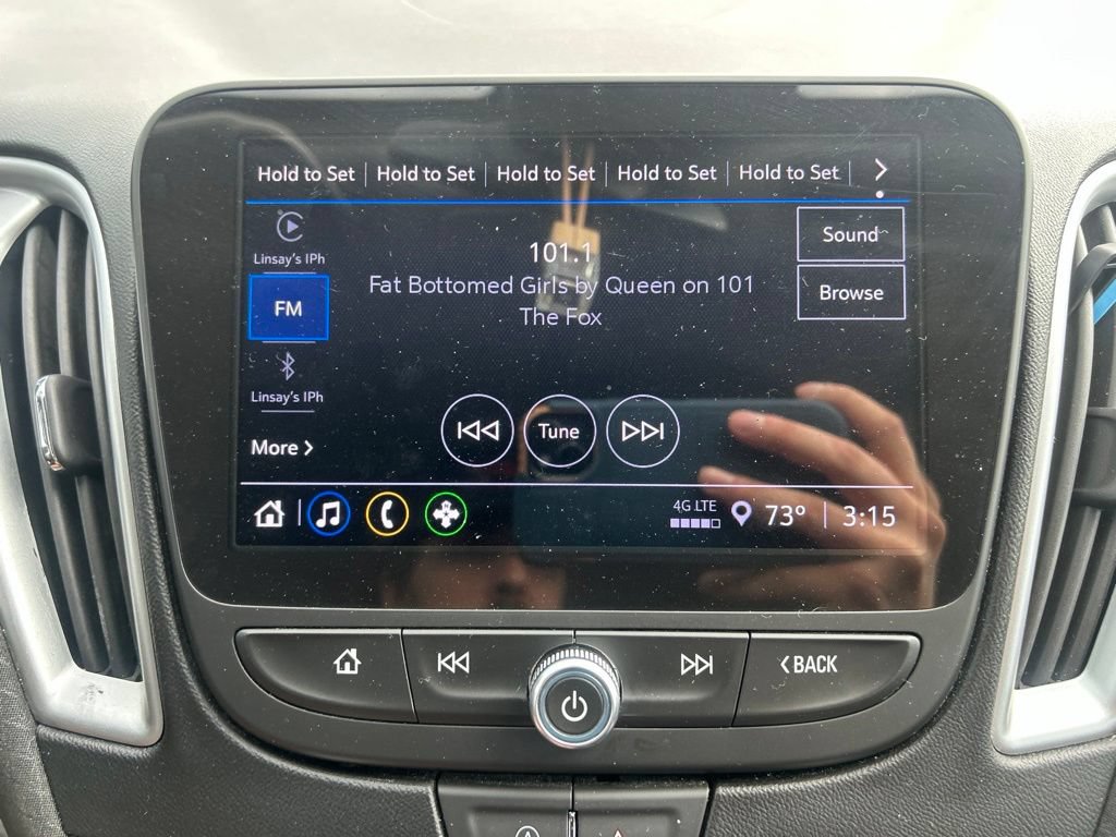 Used 2023 Chevrolet Malibu LS FWD image 25