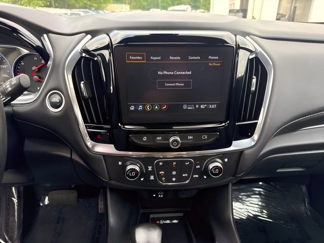 Used 2023 Chevrolet Traverse Premier AWD/4WD image 28