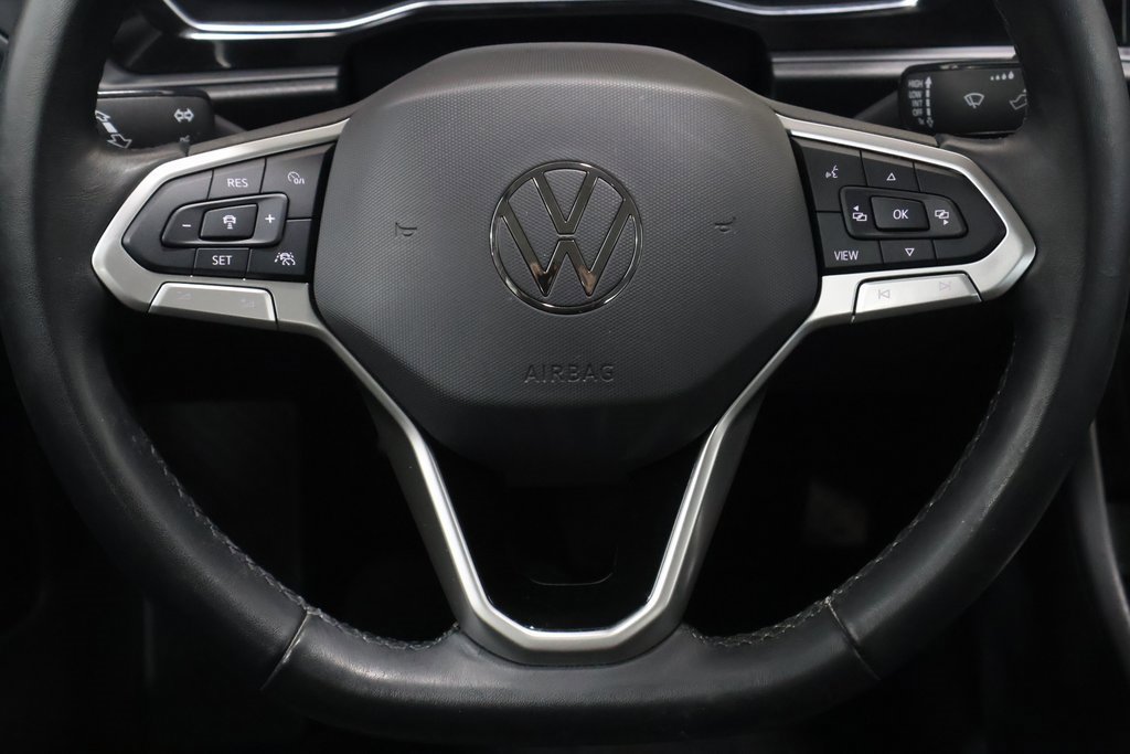 Used 2023 Volkswagen Jetta SE image 16