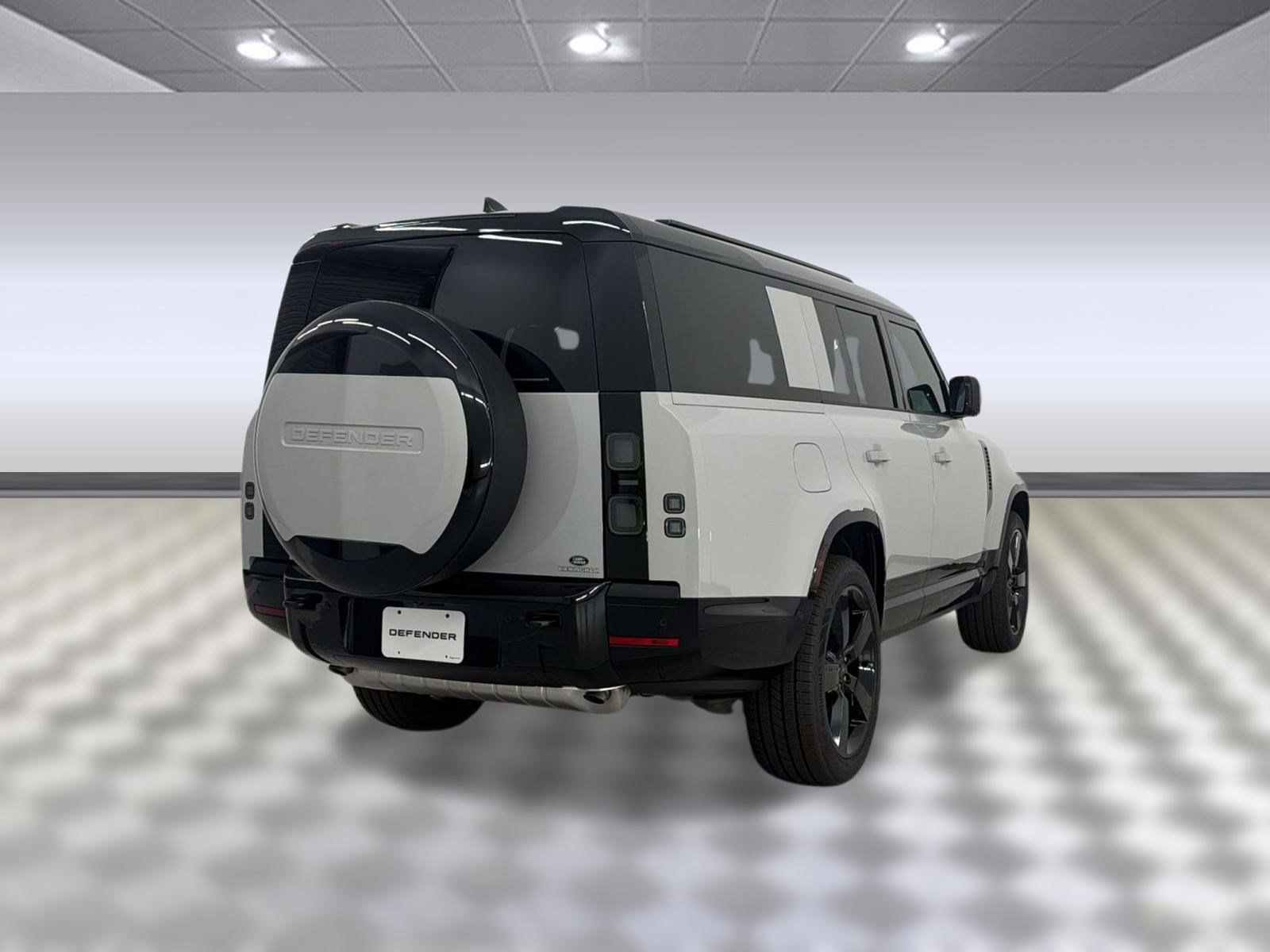 New 2026 Land Rover Defender 130 X-Dynamic SE AWD/4WD image 9