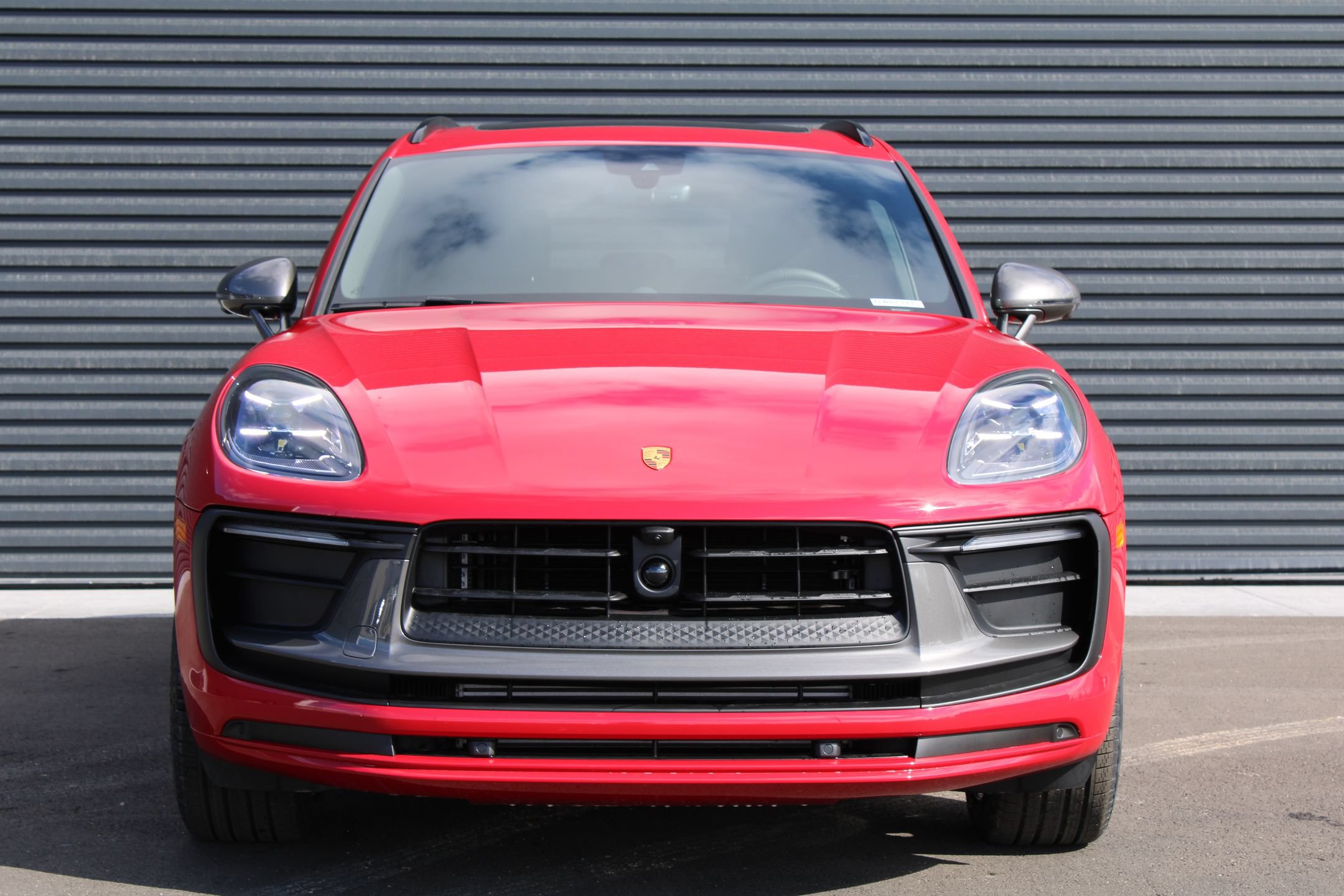 New 2026 Porsche Macan Turbo AWD/4WD image 6